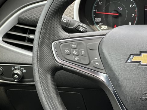Used 2024 Chevrolet Malibu LT image 24