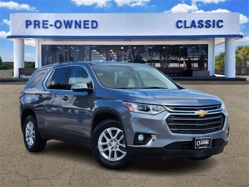 Used 2018 Chevrolet Traverse LT image 1