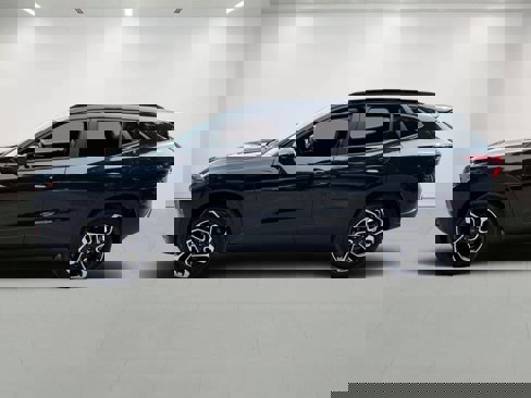 Used 2024 Chevrolet Trax RS w/ Sunroof Package image 3