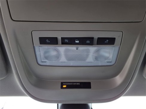 Used 2022 Chevrolet Colorado LT w/ Fleet Safety Package image 12