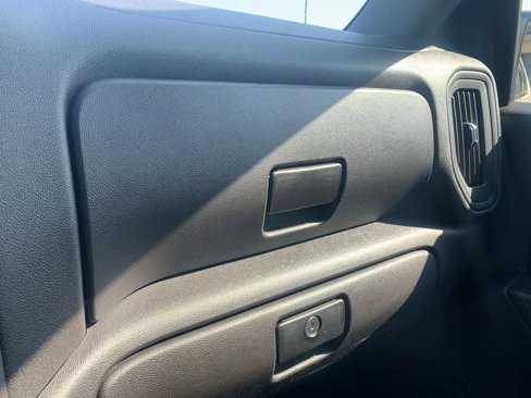 Used 2021 Chevrolet Silverado 1500 Custom image 29