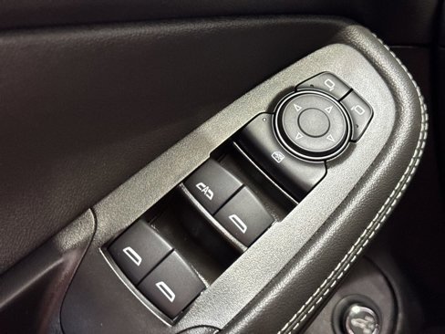 Used 2024 Buick Encore GX Sport Touring w/ Advanced Technology Package image 35