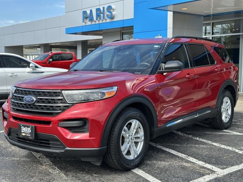 Used 2022 Ford Explorer XLT image 3