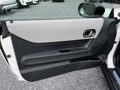New 2026 MINI Cooper 2-Door Hardtop image 9