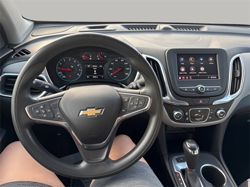 Used 2020 Chevrolet Equinox LS w/ LS Convenience Package image 8