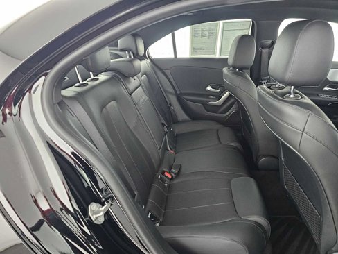 Used 2021 Mercedes-Benz A 220 image 12