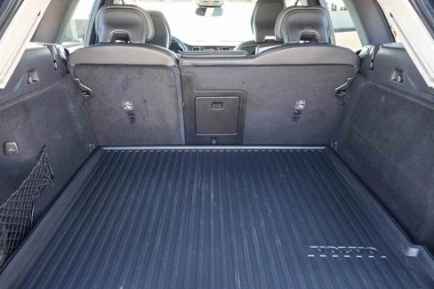 Used 2023 Volvo XC60 B6 Ultimate w/ Protection Package Premier image 26