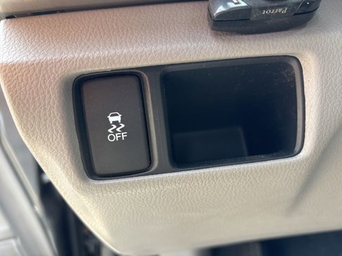 Used 2012 Honda Accord LX image 16