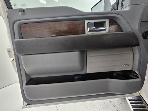 Used 2013 Ford F150 Lariat w/ Luxury Equipment Group image 24