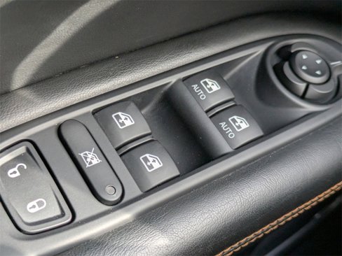 Used 2021 Jeep Compass Limited w/ Sun and Sound Group image 22