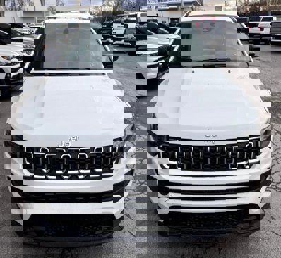 New 2025 Jeep Compass Sport image 7