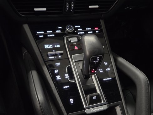 Certified 2023 Porsche Cayenne image 23
