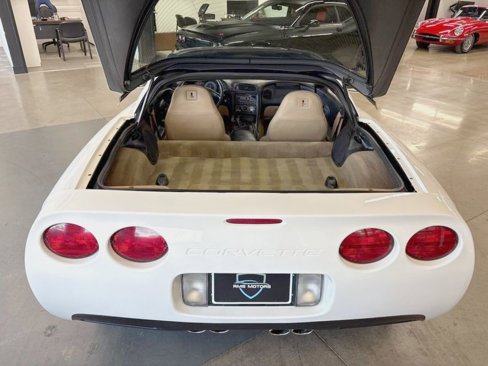 Used 2002 Chevrolet Corvette Coupe image 56