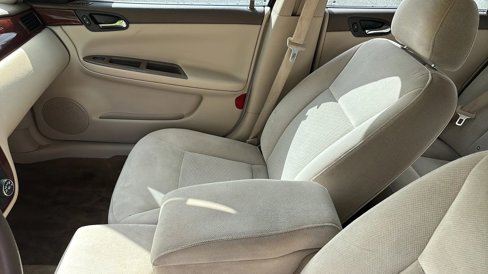 Used 2007 Chevrolet Impala LT image 26