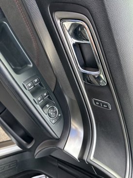 Used 2018 Ford Explorer XLT w/ Equipment Group 202A image 10