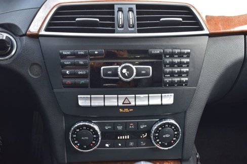 Used 2013 Mercedes-Benz C 300 4MATIC Sedan image 37
