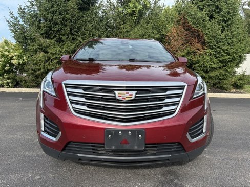 Used 2018 Cadillac XT5 Luxury w/ Driver Awareness Package image 7