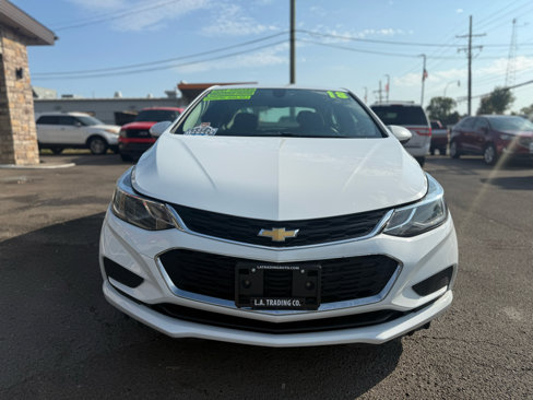 Used 2018 Chevrolet Cruze LT image 3