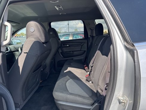 Used 2015 Chevrolet Traverse LT image 7