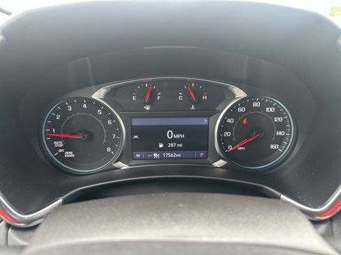 Used 2024 Chevrolet Equinox LT image 20