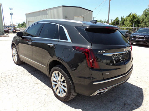 Used 2020 Cadillac XT5 Premium Luxury image 3