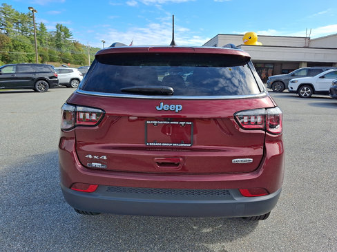 Used 2022 Jeep Compass Latitude image 9