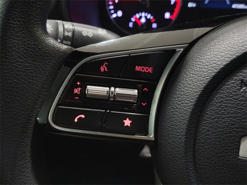 Used 2023 Kia Forte LXS image 19