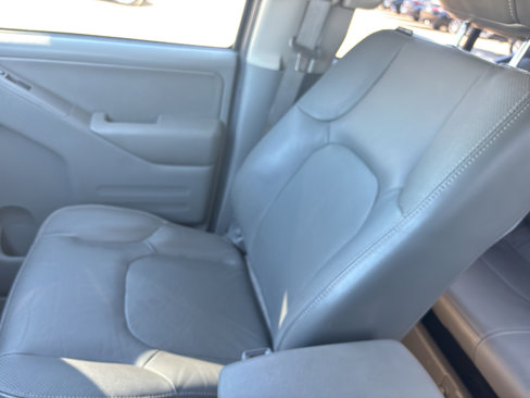 Used 2019 Nissan Frontier SL image 33