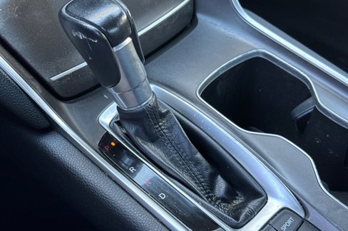 Certified 2022 Honda Accord Sport image 18