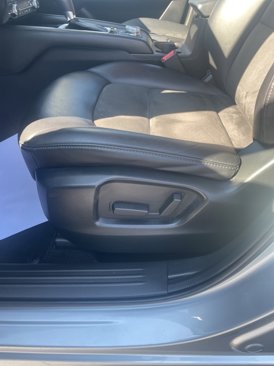 Used 2020 MAZDA CX-5 Touring image 10