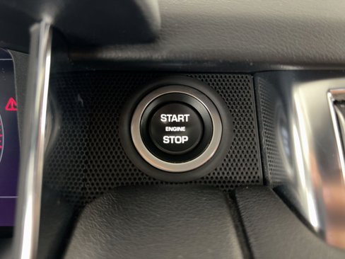 Used 2020 Land Rover Range Rover Sport HSE image 27
