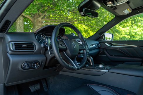 Used 2024 Maserati Levante Modena Ultima image 20
