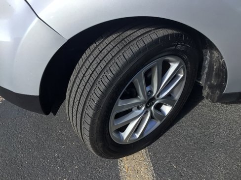 Used 2019 Kia Soul + image 15