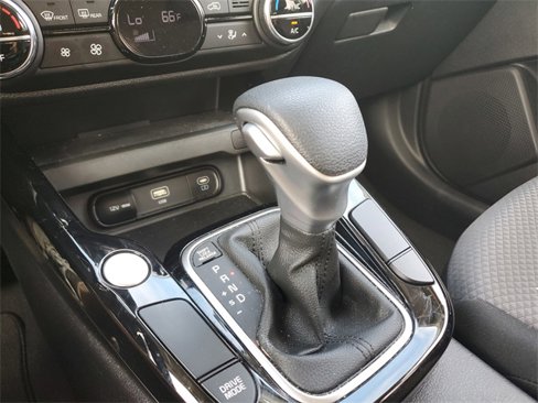 Used 2025 Kia Soul S image 27