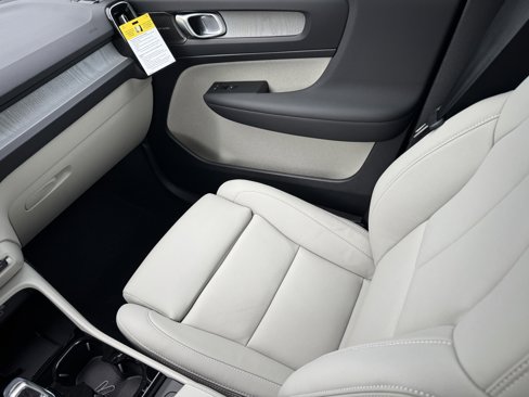 New 2026 Volvo XC40 B4 Plus w/ Protection Package image 15