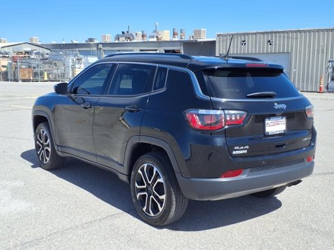 Used 2020 Jeep Compass Limited w/ Safety & Security Group image 18