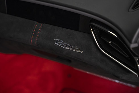 Used 2024 Ferrari Roma Spider image 39