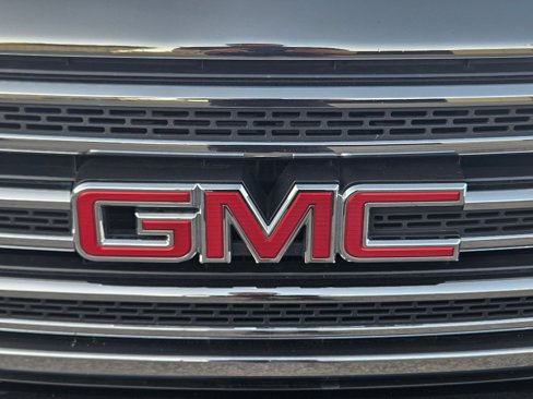 Used 2015 GMC Canyon SLT w/ Driver Alert Package image 9
