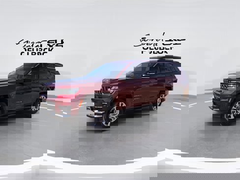 Used 2022 Jeep Grand Cherokee L Limited image 4