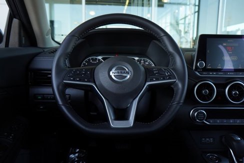 Used 2021 Nissan Sentra SV image 16