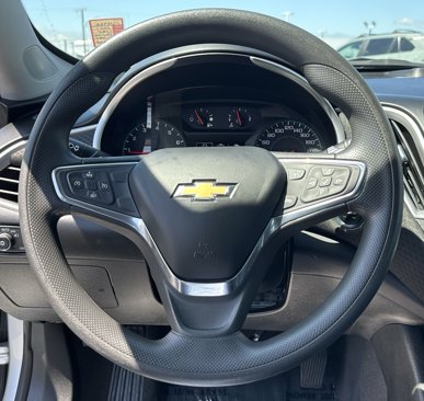 Used 2021 Chevrolet Malibu LS image 22