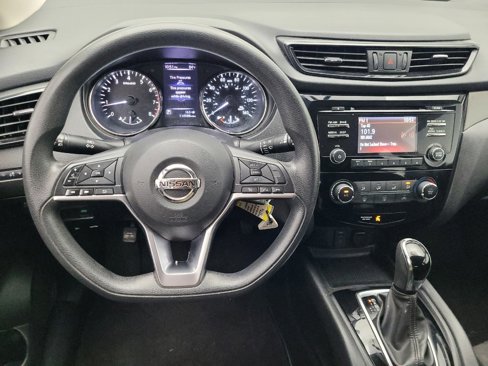 Used 2018 Nissan Rogue Sport S image 22