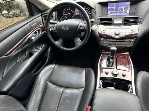 Used 2011 INFINITI M56 x image 13