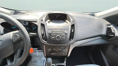 Used 2019 Ford Escape S image 18