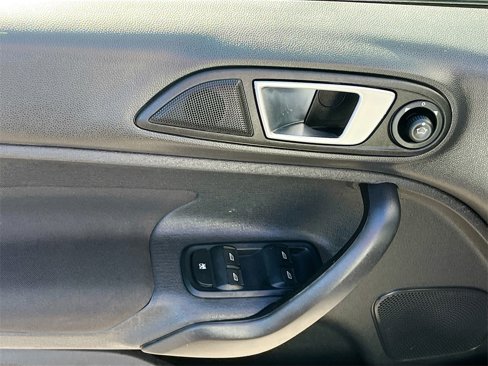 Used 2017 Ford Fiesta ST image 16