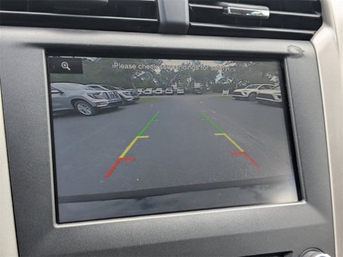 Used 2016 Ford Fusion SE w/ Equipment Group 202A image 21