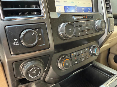 Used 2019 Ford F150 XLT w/ Equipment Group 302A Luxury image 17