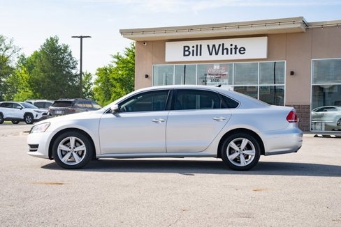 Used 2013 Volkswagen Passat TDI SE image 3