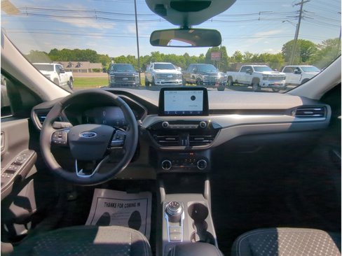 New 2025 Ford Escape Active w/ Cold Weather Package image 13