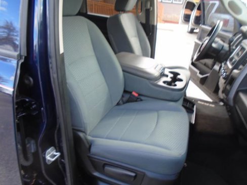Used 2014 RAM 1500 Express image 24